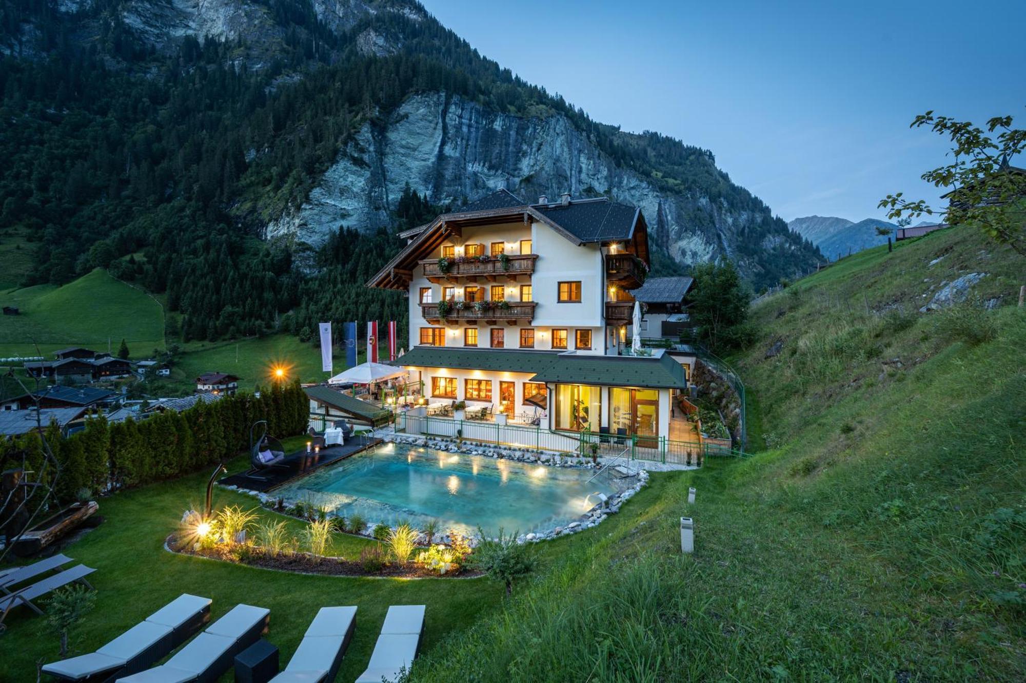 Naturhotel Huettenwirt Im Grossarltal Hüttschlag Exteriér fotografie